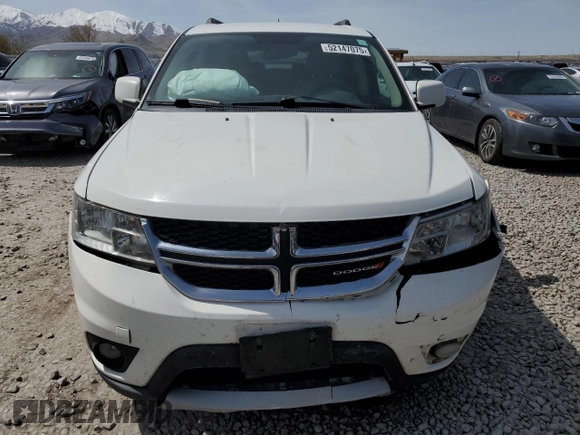 2016 Dodge Journey SXT with VIN 3C4PDCBG8GT198645, listed as a Copart auction lot 52147075 with 137,648 mi miles and Salvage Title. Bid and sale history available at carsss.com. Image 5.