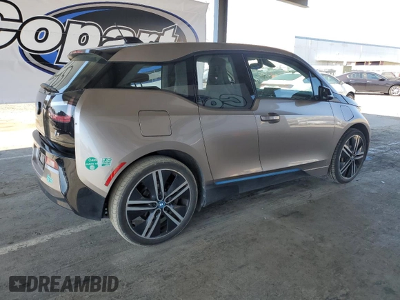2015 BMW i3 z VIN WBY1Z4C56FV502952, wystawiony jako Copart lot #54003965 z przebiegiem 104 615 mil mil oraz Czysty tytuł • Clean title. Historia ofert i sprzedaży dostępna na DreamBid. Obrazek 3.