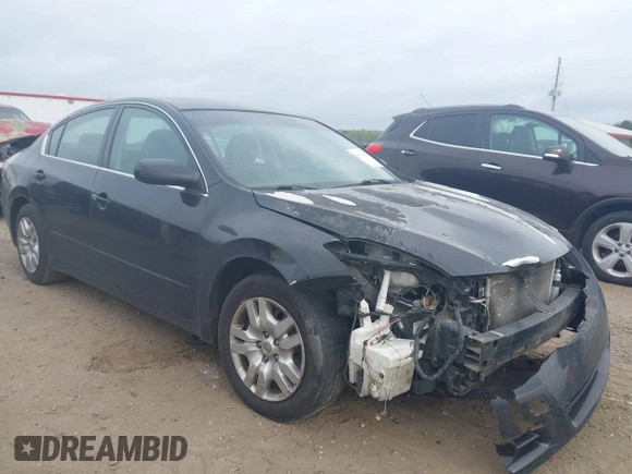 2012 Nissan Altima S with VIN 1N4AL2AP0CC214563, listed as a IAAI auction lot 41951893 with 228,291 mi miles and . Bid and sale history available at carsss.com. Image 1.