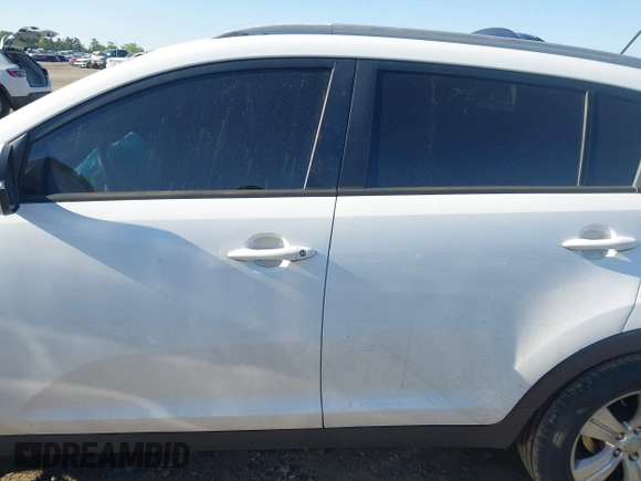 2013 Kia Sportage LX with VIN KNDPB3A25D7538328, listed as a IAAI auction lot 41989605 with 101,064 mi miles. Bid and sale history available at carsss.com. Image 15.