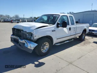 1999 Ford F-250 XL with VIN 1FTNX20S3XEA74797, listed as a Copart auction lot 46886425 with 318,214 mi miles and Salvage title. Bid and sale history available at DreamBid. Image 1.