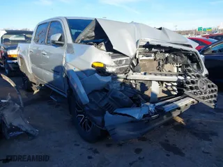 2021 Toyota Tacoma 2WD SR5 with VIN 5TFAZ5CN5MX098017, listed as a IAAI auction lot 41485462 with NaN miles. Bid and sale history available at carsss.com. Image 1.