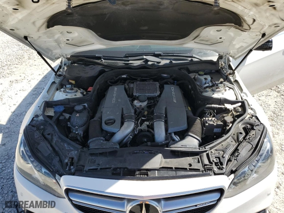 2015 Mercedes-Benz E-Class E 63 AMG S-Model with VIN WDDHF7GB5FB114581, listed as a Copart auction lot 43539674 with 89,327 mi miles. Bid and sale history available at carsss.com. Image 11.