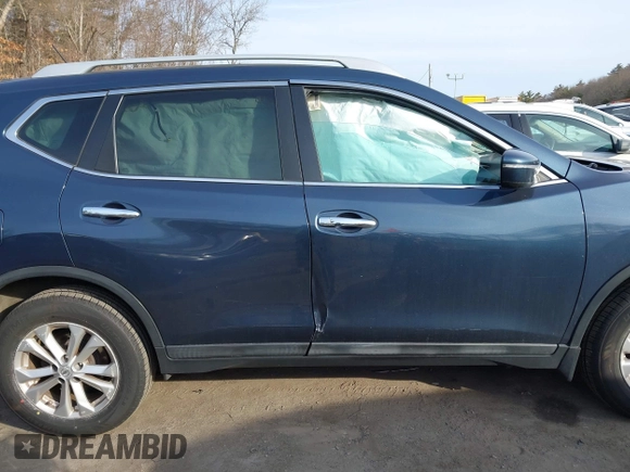 2015 Nissan Rogue S with VIN 5N1AT2MV9FC917132, listed as a IAAI auction lot 41768468 with 110,797 mi miles. Bid and sale history available at carsss.com. Image 13.
