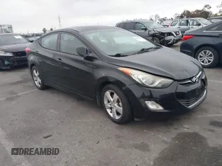 2013 Hyundai Elantra Limited z VIN 5NPDH4AE7DH333798, wystawiony jako IAAI lot #41890911 z przebiegiem 118 221 mil mil oraz . Historia ofert i sprzedaży dostępna na DreamBid. Obrazek 1.