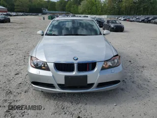 2008 BMW 3 Series 328xi z VIN WBAVC935X8K036008, wystawiony jako Copart lot #57130885 z przebiegiem 216 919 mil mil oraz Czysty tytuł • Clean title. Historia ofert i sprzedaży dostępna na DreamBid. Obrazek 5.