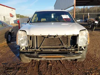 2008 GMC Yukon SLE w/3SA with VIN 1GKFC13C58R211994, listed as a IAAI auction lot 41278858 with 316,734 mi miles. Bid and sale history available at carsss.com. Image 6.