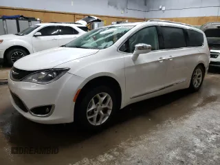 2020 Chrysler Pacifica Limited z VIN 2C4RC1GG6LR272019, wystawiony jako Copart lot #46388445 z przebiegiem 115 076 mil mil oraz Szkody całkowita. Historia ofert i sprzedaży dostępna na DreamBid. Obrazek 1.
