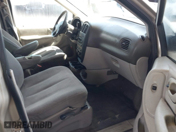 2006 Dodge Grand Caravan SE with VIN 1D4GP24RX6B754277, listed as a IAAI auction lot 41986767 with 289,289 mi miles and . Bid and sale history available at DreamBid. Image 5.