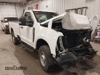 2023 Ford F-250 XL с VIN 1FTBF2BAXPED61970, выставлен на аукционе IAAI как лот 41574220 с пробегом Не указан миль и . История ставок и продаж доступна на DreamBid. Изображение 1.