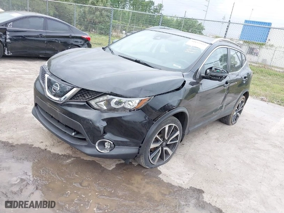 2018 Nissan Rogue Sport SV with VIN JN1BJ1CR5JW201321, listed as a IAAI auction lot 41852934 with 89,115 mi miles. Bid and sale history available at carsss.com. Image 2.