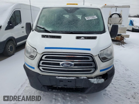 2019 Ford Transit Passenger XL z VIN 1FBZX2ZM1KKB84218, wystawiony jako Copart lot #42512365 z przebiegiem 91 495 mil mil oraz Czysty tytuł • Clean title. Historia ofert i sprzedaży dostępna na DreamBid. Obrazek 5.