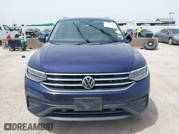 2022 Volkswagen Tiguan SE с VIN 3VV2B7AX2NM051870, выставлен на аукционе IAAI как лот 42250350 с пробегом 72 257 миль миль и . История ставок и продаж доступна на DreamBid. Изображение 12.