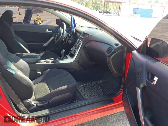2010 Hyundai Genesis Coupe with VIN KMHHT6KD8AU030060, listed as a IAAI auction lot 42689065 with 150,746 mi miles and . Bid and sale history available at DreamBid. Image 5.