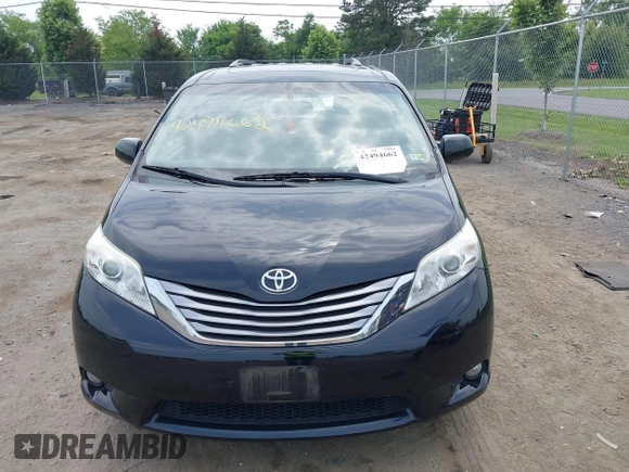2016 Toyota Sienna XLE z VIN 5TDYK3DC9GS706815, wystawiony jako IAAI lot #42494662 z przebiegiem 141 157 mil mil oraz . Historia ofert i sprzedaży dostępna na DreamBid. Obrazek 12.