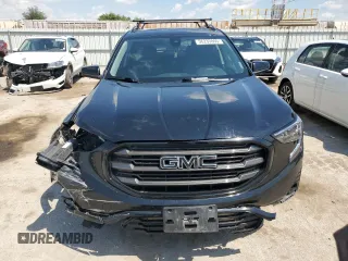 2020 GMC Terrain SLT z VIN 3GKALVEX6LL284258, wystawiony jako Copart lot #56233805 z przebiegiem 108 561 mil mil oraz Szkoda całkowita • Salvage title. Historia ofert i sprzedaży dostępna na DreamBid. Obrazek 5.