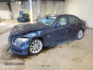 2011 BMW 3 Series 328i xDrive z VIN WBAPK5C57BF126043, wystawiony jako Copart lot #55536285 z przebiegiem Nie podano mil oraz Szkoda całkowita • Salvage title. Historia ofert i sprzedaży dostępna na DreamBid. Obrazek 1.
