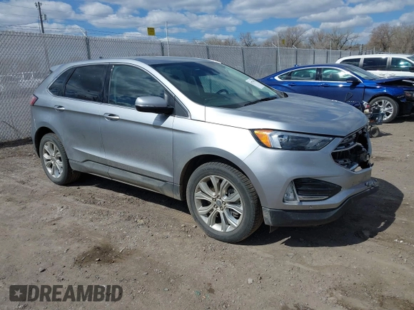 2022 Ford Edge Titanium with VIN 2FMPK4K95NBA62894, listed as a IAAI auction lot 41977805 with 43,376 mi miles. Bid and sale history available at carsss.com. Image 1.