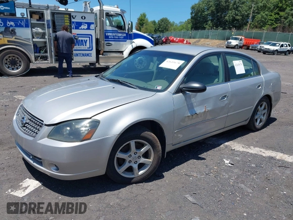 2005 Nissan Altima S with VIN 1N4AL11D25C145040, listed as a IAAI auction lot 42645678 with 166,281 mi miles and . Bid and sale history available at DreamBid. Image 2.
