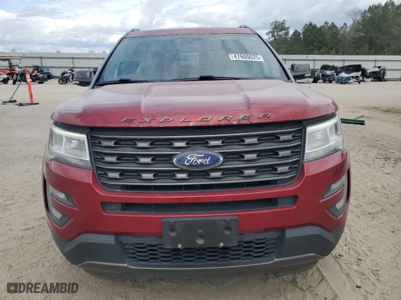 2017 Ford Explorer XLT with VIN 1FM5K7D89HGD36172, listed as a Copart auction lot 47600625 with 111,884 mi miles and Clean Title. Bid and sale history available at carsss.com. Image 5.