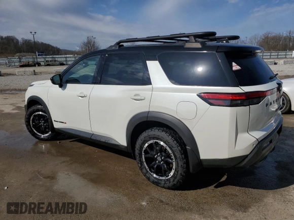 2024 Nissan Pathfinder Rock Creek z VIN 5N1DR3BD9RC224898, wystawiony jako Copart lot #50728265 z przebiegiem 13 765 mil mil oraz Szkoda całkowita • Salvage title. Historia ofert i sprzedaży dostępna na DreamBid. Obrazek 2.