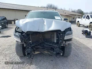 2020 Lincoln Navigator with VIN 5LMJJ2NTXLEL09782, listed as a IAAI auction lot 41639938 with 59,125 mi miles and . Bid and sale history available at DreamBid. Image 13.