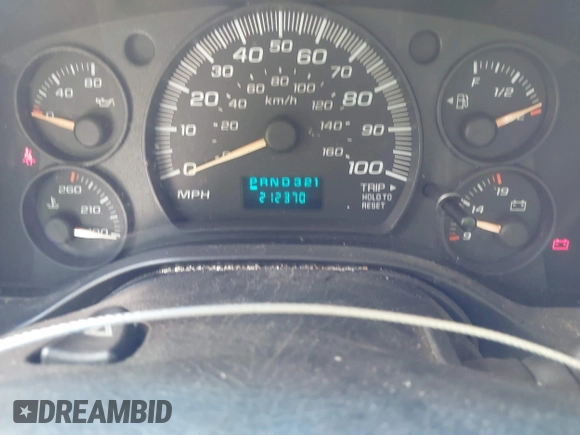 2005 Chevrolet Express Cargo with VIN 1GCFG15X151253802, listed as a IAAI auction lot 42618397 with 212,370 mi miles and . Bid and sale history available at DreamBid. Image 7.
