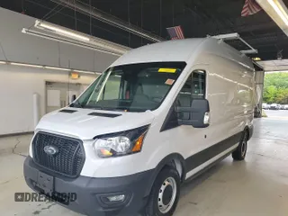 2023 Ford Transit Cargo с VIN 1FTBR1X89PKA75830, выставлен на аукционе IAAI как лот 42907933 с пробегом 17 668 миль миль и . История ставок и продаж доступна на DreamBid. Изображение 3.