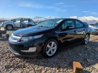 2013 Chevrolet Volt with VIN 1G1RA6E4XDU135190, listed as a Copart auction lot 46636645 with 198,241 mi miles and Salvage Title. Bid and sale history available at carsss.com. Image 1.