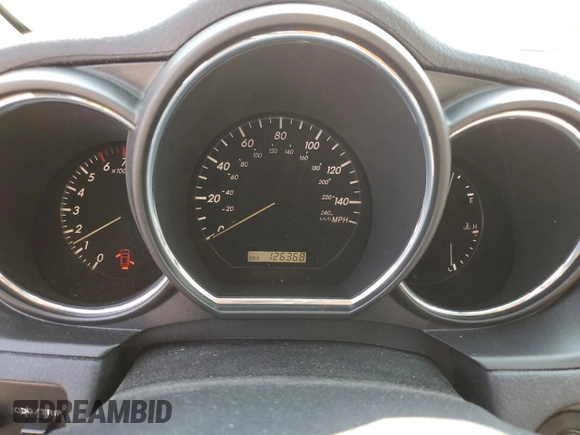 2004 Lexus RX 330 with VIN JTJHA31U840048478, listed as a Copart auction lot 70483594 with 126,368 mi miles and Salvage Title. Bid and sale history available at carsss.com. Image 9.