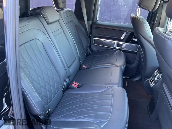 2023 Mercedes-Benz G 550 with VIN W1NYC6BJ6PX474872, listed as a Copart auction lot 74717934 with 18,299 mi miles and Clean Title. Bid and sale history available at DreamBid. Image 6.