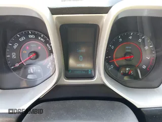 2014 Chevrolet Camaro LS с VIN 2G1FA1E39E9215060, выставлен на аукционе IAAI как лот 42046570 с пробегом 188 933 миль миль и . История ставок и продаж доступна на DreamBid. Изображение 7.