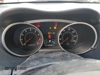 2013 Mitsubishi Outlander SE z VIN JA4JT3AW8DU014284, wystawiony jako Copart lot #85062254 z przebiegiem 167 630 mil mil oraz Czysty tytuł • Clean title. Historia ofert i sprzedaży dostępna na DreamBid. Obrazek 9.