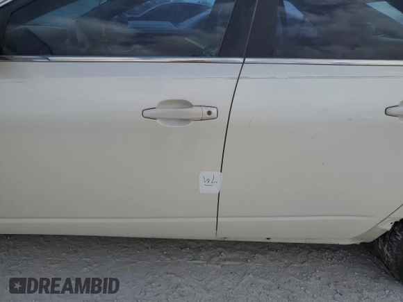 2010 Cadillac CTS Performance with VIN 1G6DL5EV2A0118761, listed as a Copart auction lot 76418284 with Not Provided miles and Salvage Title. Bid and sale history available at carsss.com. Image 12.