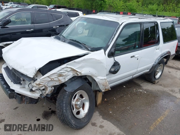 2001 Ford Explorer XLT с VIN 1FMZU73E11ZA03915, выставлен на аукционе IAAI как лот 42104076 с пробегом 117 034 миль миль и . История ставок и продаж доступна на DreamBid. Изображение 6.