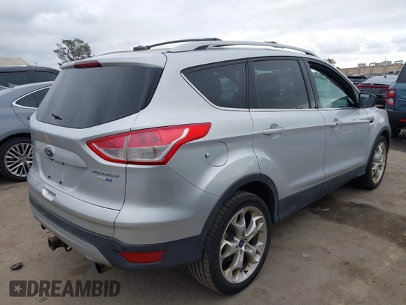 2013 Ford Escape Titanium с VIN 1FMCU9J91DUA13353, выставлен на аукционе IAAI как лот 42074045 с пробегом 108 452 миль миль и . История ставок и продаж доступна на DreamBid. Изображение 4.