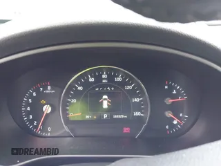 2016 Kia Sorento EX with VIN 5XYPH4A57GG107009, listed as a IAAI auction lot 40882550 with 163,329 mi miles. Bid and sale history available at carsss.com. Image 7.