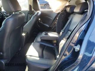 2014 Mazda 3 i Grand Touring with VIN JM1BM1M72E1211518, listed as a Copart auction lot 88416835 with 159,358 mi miles and Salvage Title. Bid and sale history available at DreamBid. Image 10.
