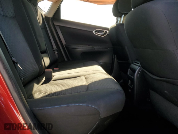 2018 Nissan Sentra SR z VIN 3N1AB7AP8JY286743, wystawiony jako Copart lot #57044225 z przebiegiem 82 138 mil mil oraz Szkoda całkowita • Salvage title. Historia ofert i sprzedaży dostępna na DreamBid. Obrazek 10.