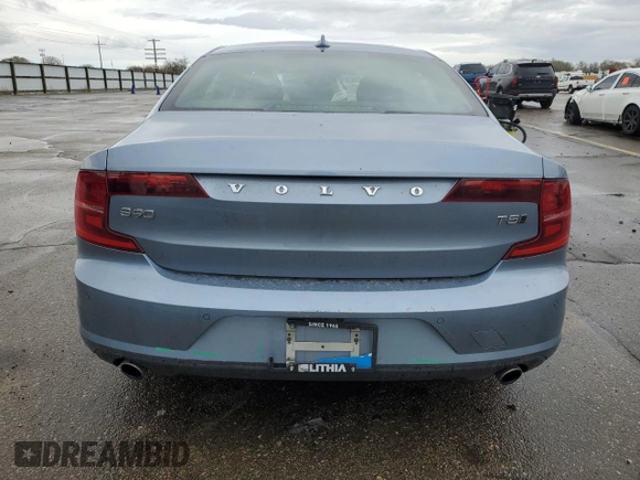2018 Volvo S90 Momentum with VIN LVY982MK6JP022173, listed as a Copart auction lot 51454185 with 73,872 mi miles and Salvage Title. Bid and sale history available at carsss.com. Image 6.