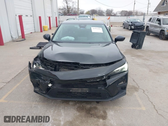 2024 Honda Civic LX z VIN 2HGFE2F25RH578413, wystawiony jako IAAI lot #41991185 z przebiegiem 15 368 mil mil oraz . Historia ofert i sprzedaży dostępna na DreamBid. Obrazek 12.