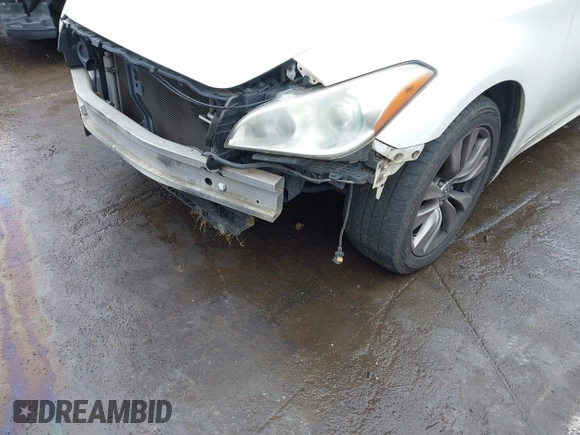 2013 Infiniti M with VIN JN1BY1AP2DM511813, listed as a IAAI auction lot 41577968 with 191,608 mi miles and . Bid and sale history available at DreamBid. Image 18.