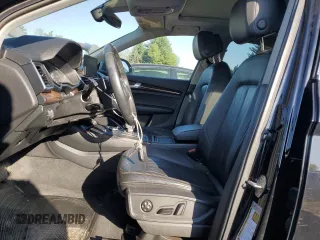 2020 Audi Q5 Premium with VIN WA1ANAFY6L2021138, listed as a Copart auction lot 54782375 with 131,899 mi miles and Salvage title. Bid and sale history available at DreamBid. Image 7.