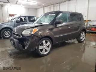 2010 Kia Soul ! with VIN KNDJT2A22A7062256, listed as a Copart auction lot 49966715 with 214,833 mi miles and Salvage Title. Bid and sale history available at carsss.com. Image 1.
