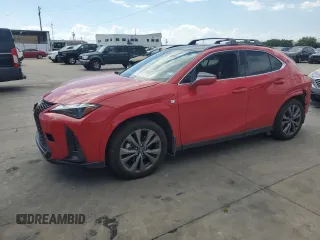 2024 Lexus UX 250h F Sport z VIN JTHR6JBH1R2175338, wystawiony jako Copart lot #63611454 z przebiegiem 9242 mil mil oraz Szkody całkowita. Historia ofert i sprzedaży dostępna na DreamBid. Obrazek 1.