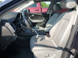 2018 Audi Q5 Premium with VIN WA1ANAFY4J2218404, listed as a Copart auction lot 60293695 with 80,767 mi miles and Salvage title. Bid and sale history available at DreamBid. Image 7.