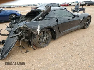2015 Chevrolet Corvette 1LT with VIN 1G1YB2D71F5123780, listed as a Copart auction lot 62004154 with 0 mi miles and Salvage Title. Bid and sale history available at carsss.com. Image 3.