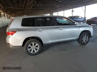 2011 Toyota Highlander with VIN 5TDZA3EH4BS008073, listed as a Copart auction lot 46930955 with 170,492 mi miles and Salvage Title. Bid and sale history available at carsss.com. Image 3.