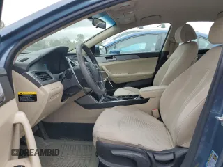 2015 Hyundai Sonata SE z VIN 5NPE24AF7FH125616, wystawiony jako Copart lot #54367015 z przebiegiem 146 971 mil mil oraz Szkoda całkowita • Salvage title. Historia ofert i sprzedaży dostępna na DreamBid. Obrazek 7.
