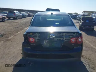 2008 Volkswagen Jetta SE with VIN 3VWRZ71KX8M082752, listed as a IAAI auction lot 42529588 with 167,568 mi miles and . Bid and sale history available at DreamBid. Image 17.